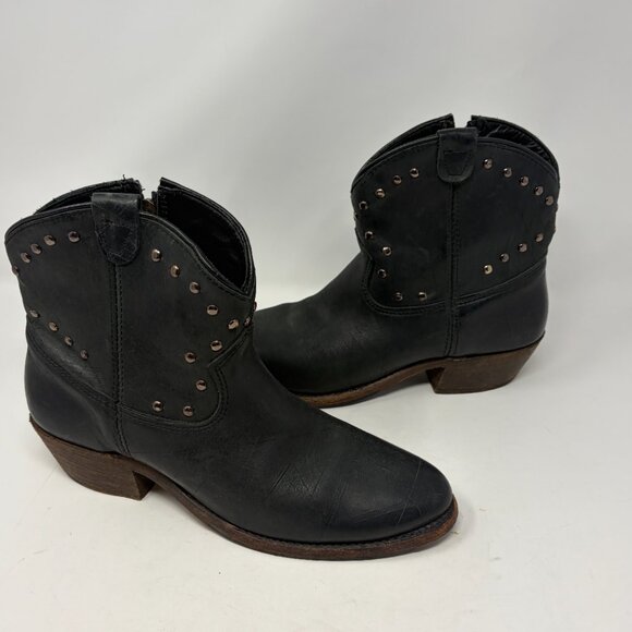 Vintage Shoe Co. women's western ankle boots 8 medium black studs leather - Picture 4 of 15